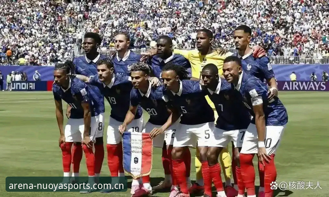 法国3-0伊拉克，姆巴佩封神之夜：历史第二人，但比赛才刚开始